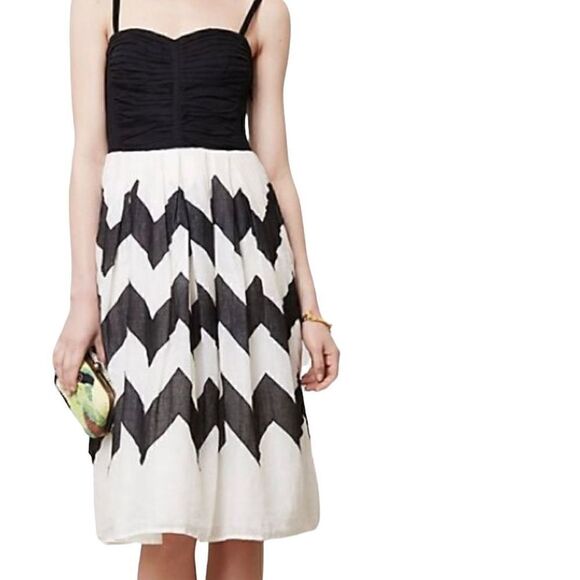 Leifnotes Cherie Chevron Dress Black White Size 0 - Picture 2 of 10